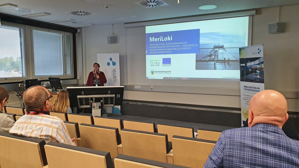 – Yhteistyö eri toimijoiden kanssa on tärkeässä roolissa Merilogistiikan tutkimuskeskuksen toiminnan vahvistamisessa, Minna Keinänen-Toivola muistutti MeriLoki-hanketta esitellessään.