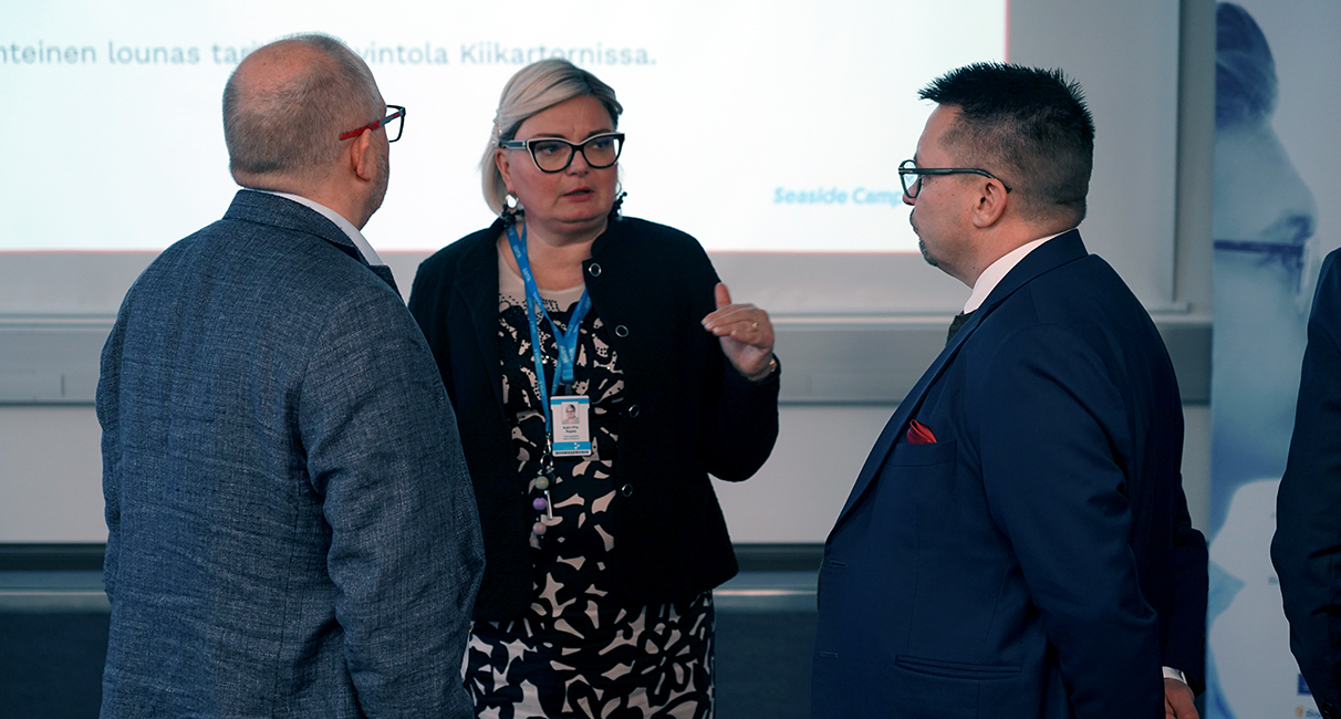 Maritime Logistics Head of Research <b>Katri Rajala</b> opened the Maritime Logistics Research Forum and emphasized that developing Arctic expertise requires continuous collaboration and dialogue based on researched knowledge.